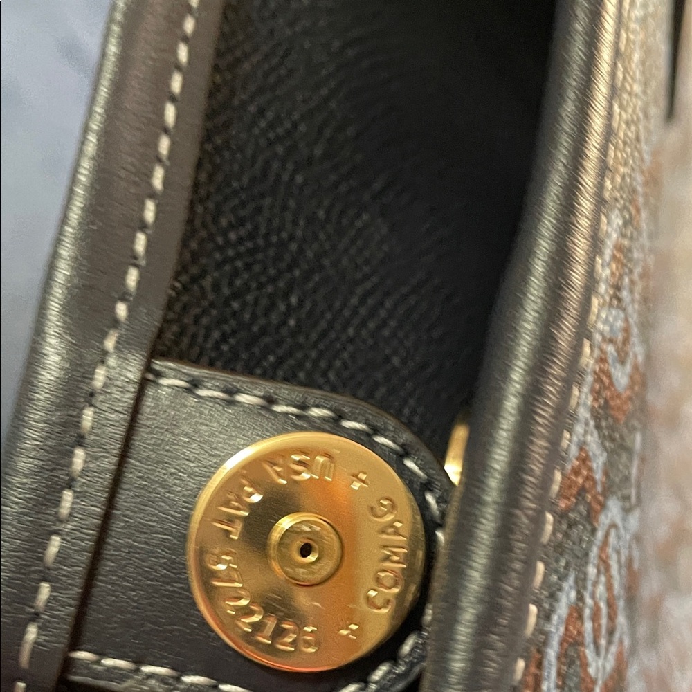 Coach Tote Wallet Bundle - Picture 5 of 11